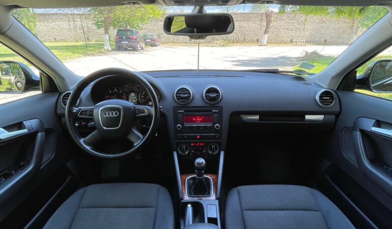 
								AUDI A3 2.0 TDI FaceLift 140ps full									