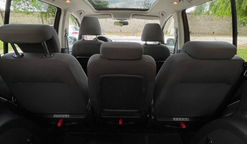 TOURAN 1.6 TDI Automatic **7 Persons** full