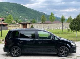 TOURAN 1.9 TDI Automatic **7 Persons**